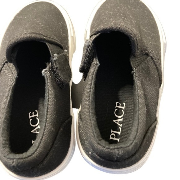 Place Black Sneakers NWOT Unisex For Kids - Picture 5 of 5